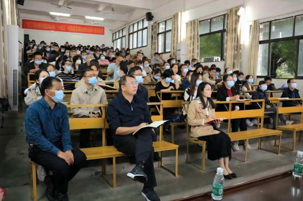 学习会现场2(1).jpg